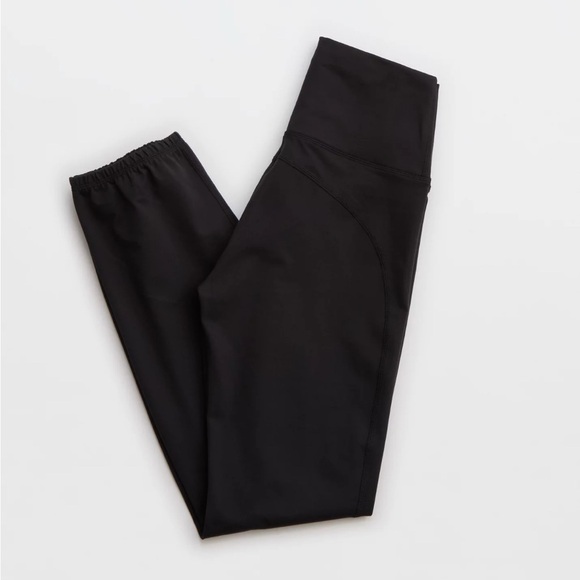 Aerie BlackHugger High Waisted Cinch Pants - Picture 5 of 9